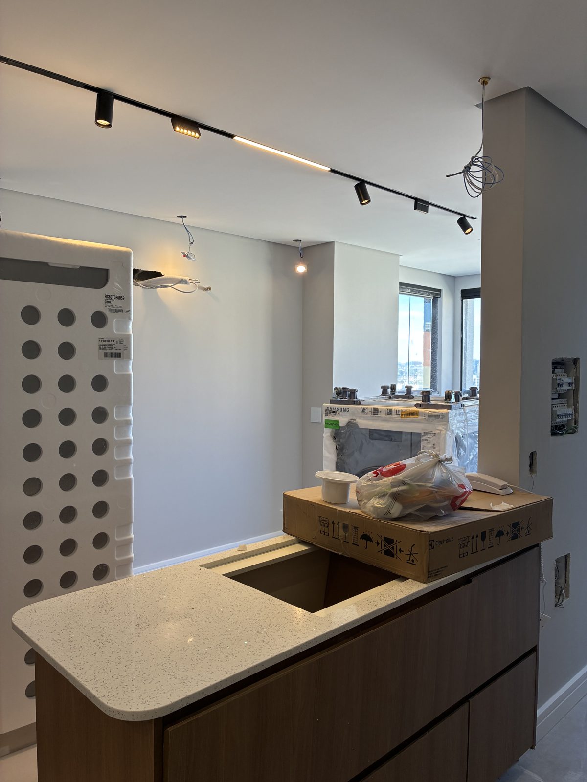 Iluminação em trilho — cozinha